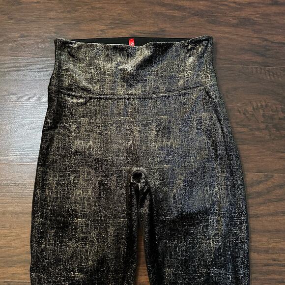 Spanx black & gold velvet sparkly leggings size S - Picture 3 of 10
